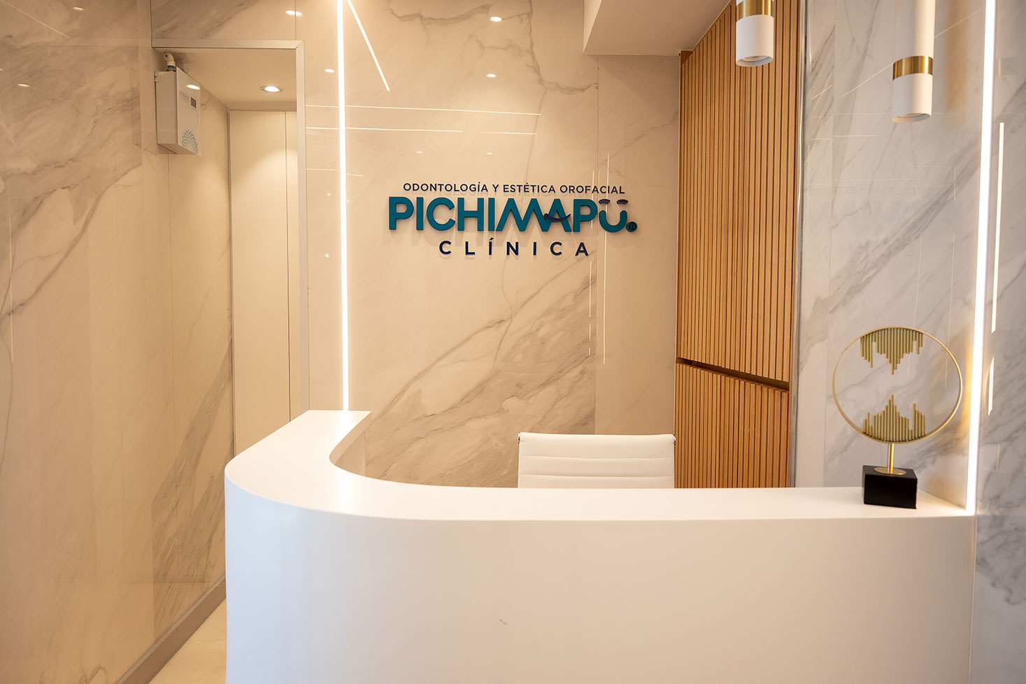 Recepción de Clínica Pichimapu en Talca
